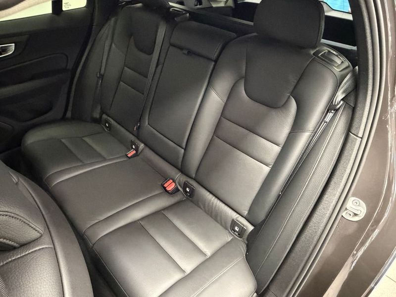 Volvo V60 bild 20