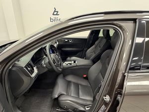 Volvo V60 bild 8