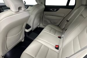 Volvo V60 bild 13