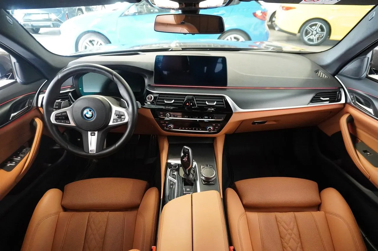 BMW 530 bild 9