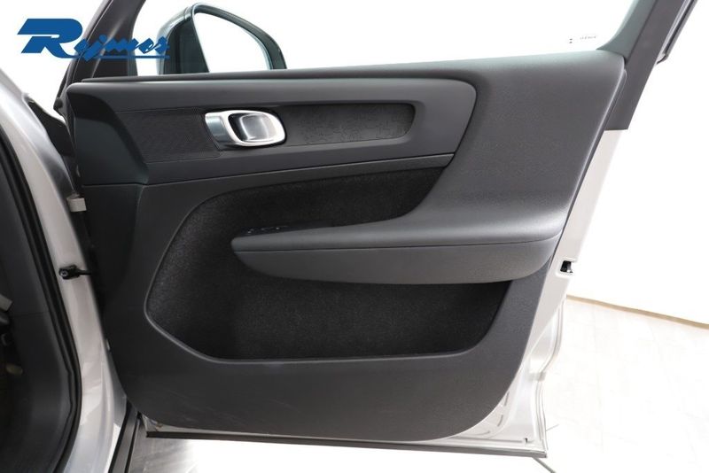 Volvo EX40 bild 13
