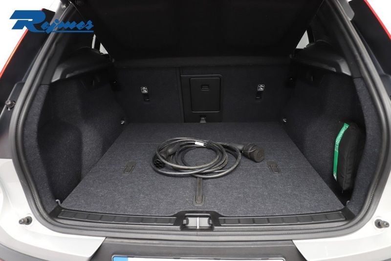 Volvo EX40 bild 21