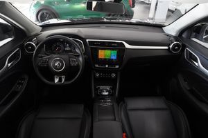 MG ZS EV bild 8