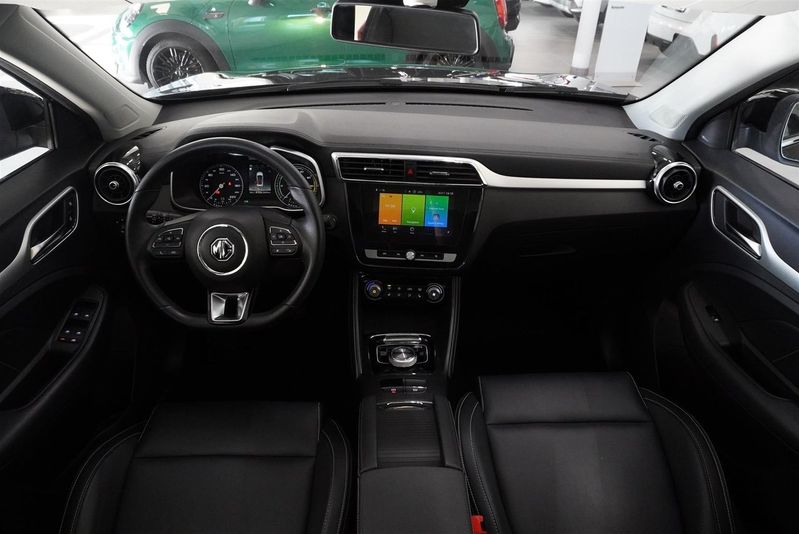 MG ZS EV bild 8