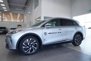 MG S6 EV bild 3