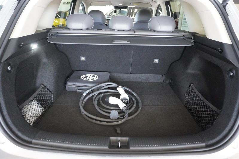 MG S6 EV bild 8