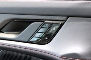 Porsche Taycan bild 13