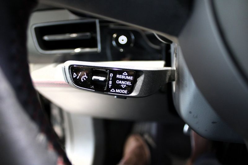 Porsche Taycan bild 16