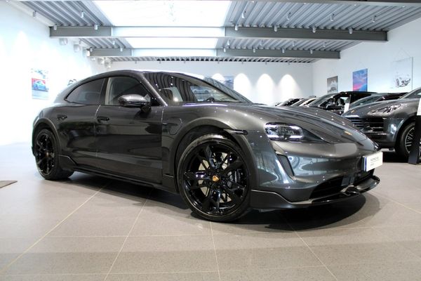 Porsche Taycan Turbo Turbo Cross Turismo - 2021