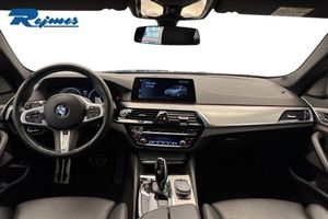 BMW 530 bild 8
