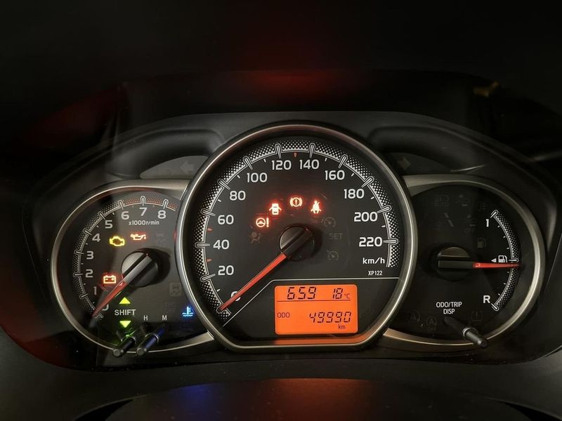 Toyota Yaris bild 14