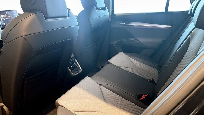 Skoda Enyaq bild 11