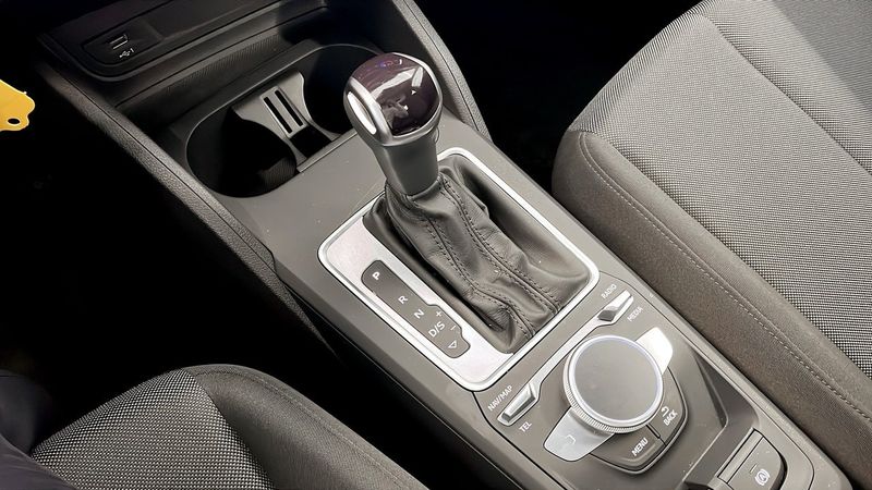 Audi Q2 bild 13