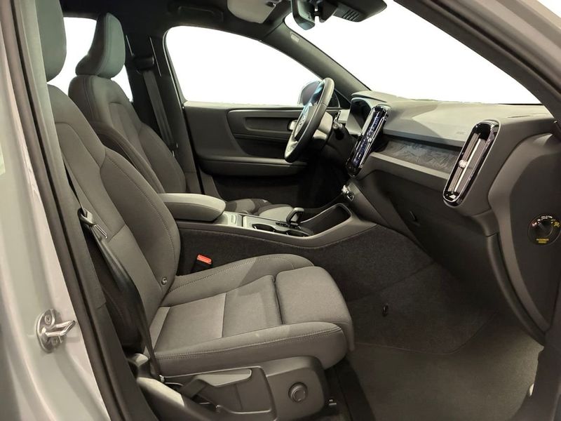 Volvo EX40 bild 4