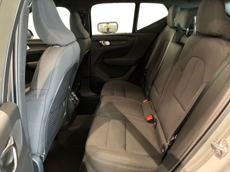 Volvo EX40 bild 6