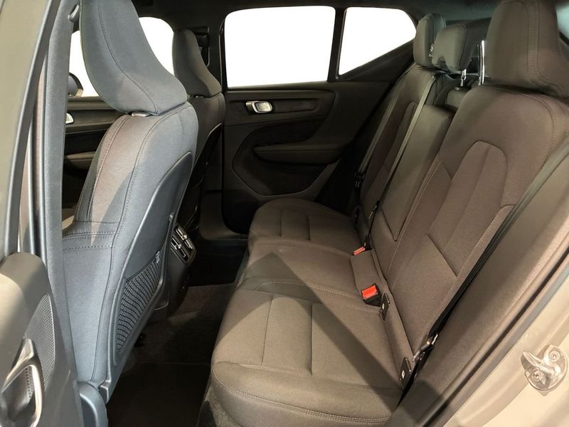 Volvo EX40 bild 7