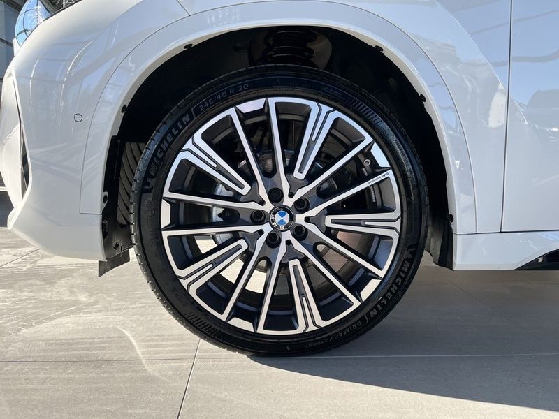 BMW iX1 bild 4