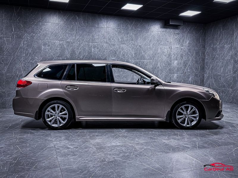 Subaru Legacy bild 9