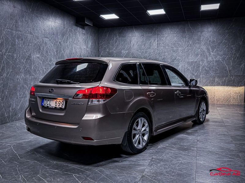 Subaru Legacy bild 8