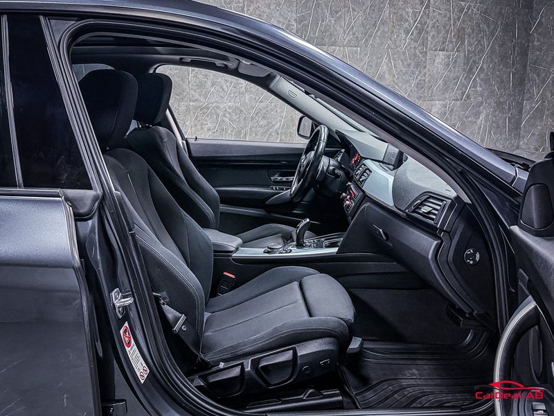 BMW 320 bild 14