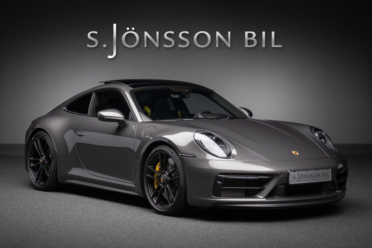 Porsche 992