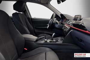 BMW 320 bild 13