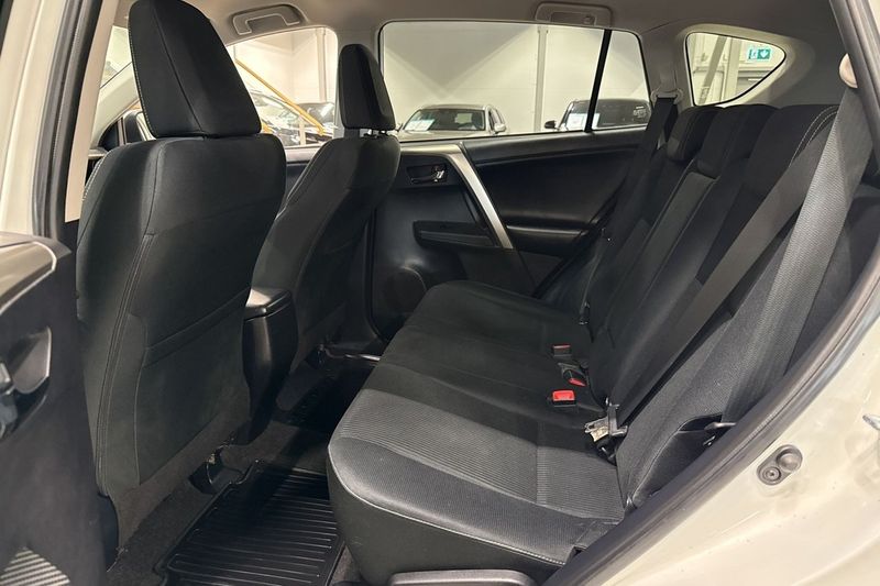 Toyota RAV4 bild 21