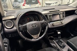 Toyota RAV4 bild 9