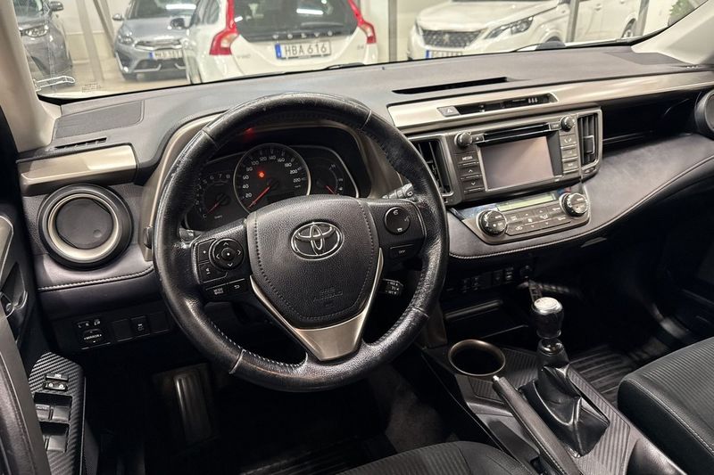 Toyota RAV4 bild 9
