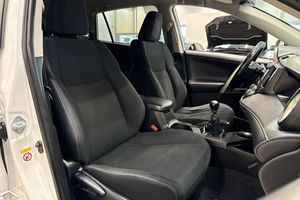 Toyota RAV4 bild 19