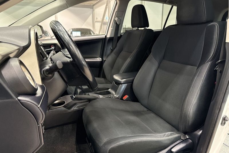 Toyota RAV4 bild 18