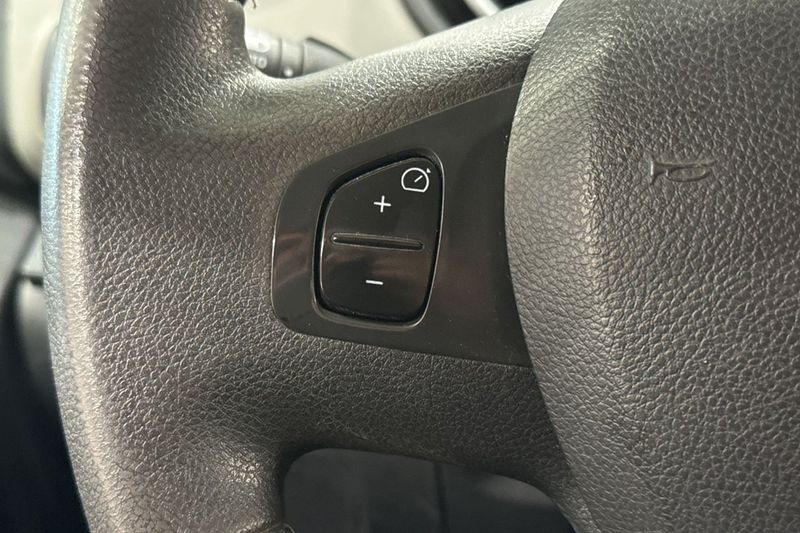 Renault Trafic bild 11