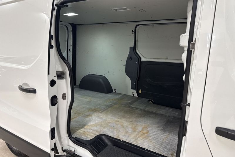 Renault Trafic bild 18