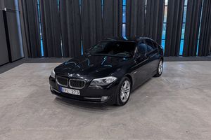 BMW 523 bild 1