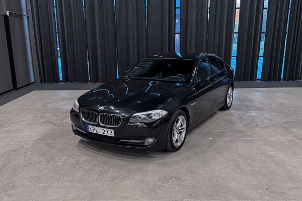 BMW 523 I Sedan | Läder | - 2010