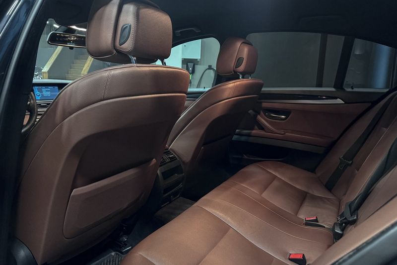 BMW 523 bild 11
