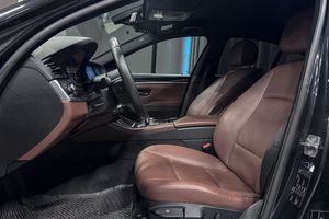 BMW 523 bild 9