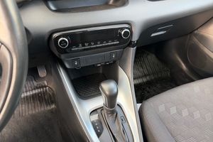 Toyota Yaris bild 21