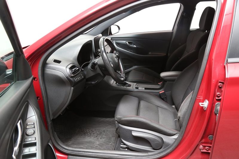 Hyundai i30 bild 8
