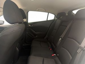 Mazda 3 bild 11