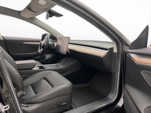 Tesla Model 3 bild 25