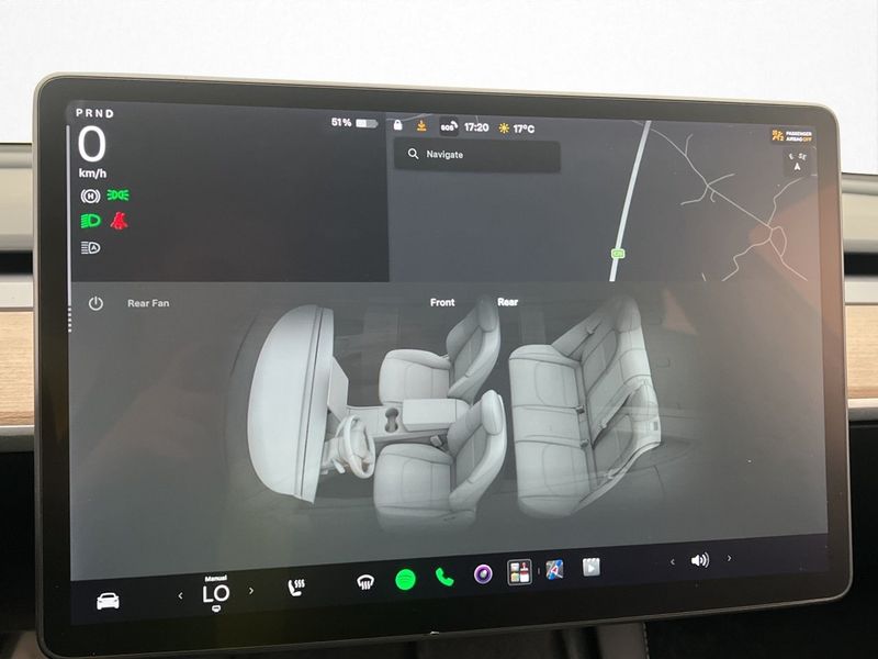 Tesla Model 3 bild 31