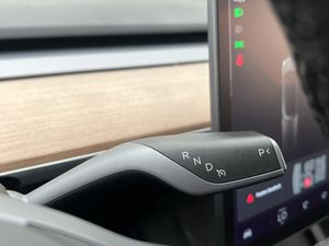 Tesla Model 3 bild 22