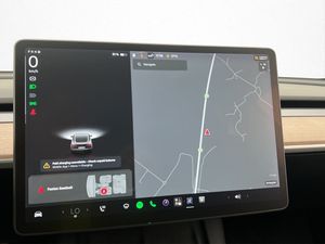 Tesla Model 3 bild 24