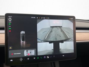 Tesla Model 3 bild 23