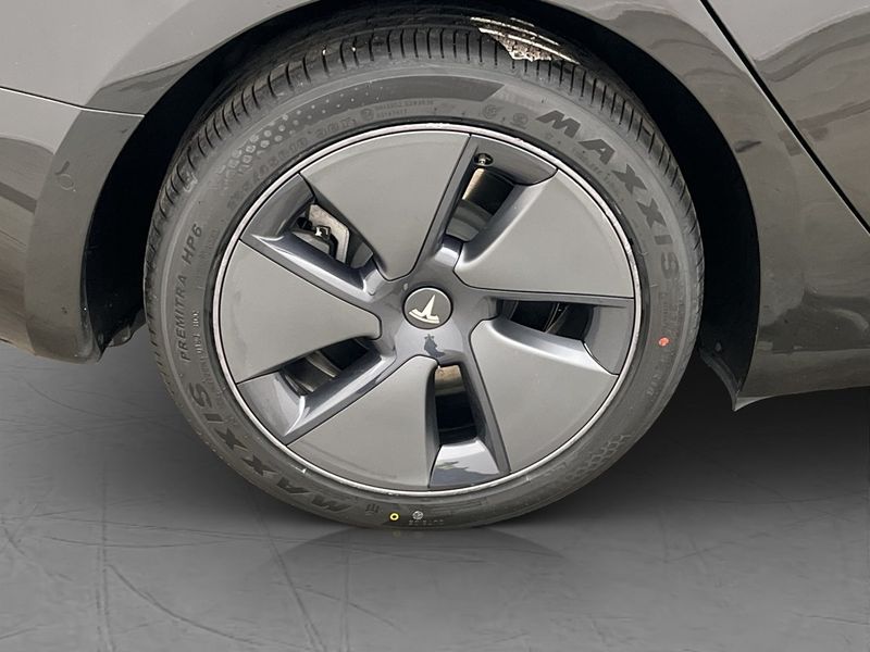 Tesla Model 3 bild 34