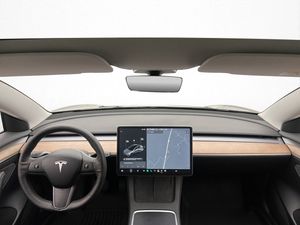 Tesla Model 3 bild 18