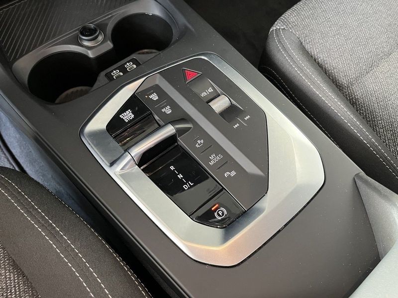 BMW 120 bild 8