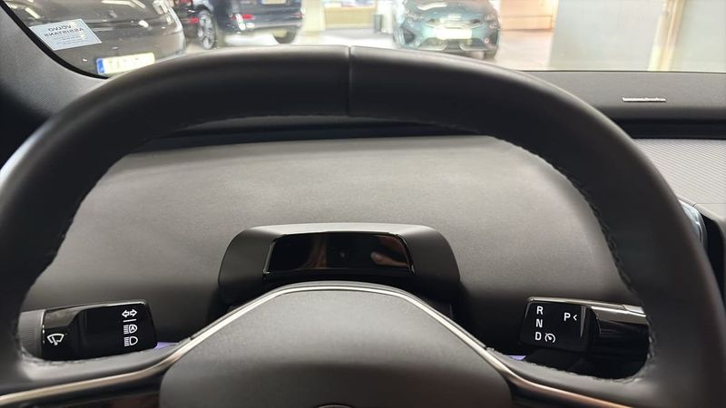 Volvo EX30 bild 12