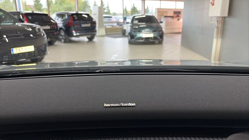 Volvo EX30 bild 18